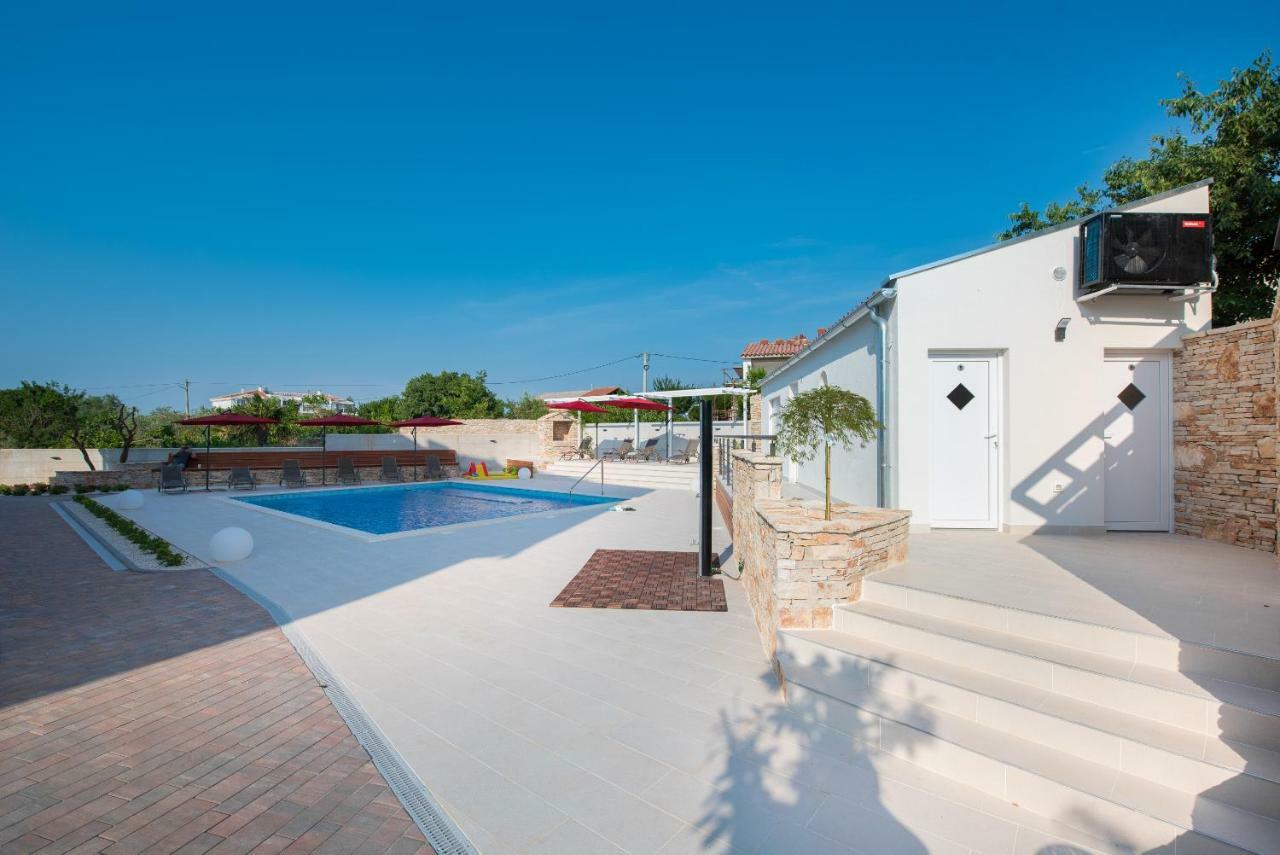 Villa Anja ペロイ エクステリア 写真